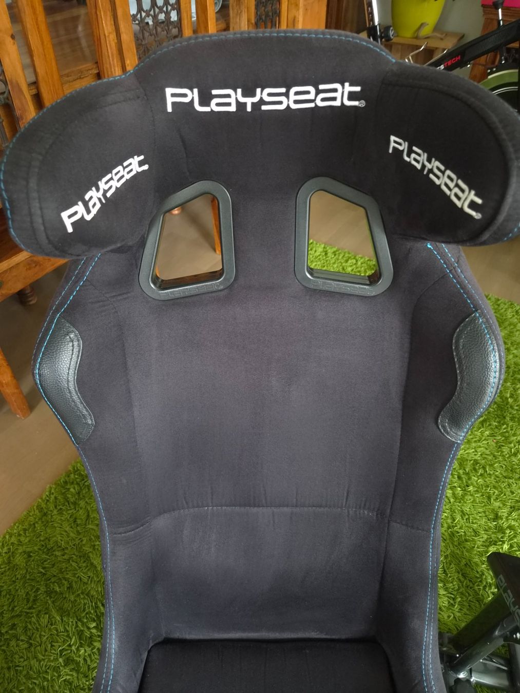 Playseat Stühle: Playseat Evolution PRO ActiFit – Top Zustand – Gebraucht aus Einsiedeln von mac_f2q7 4