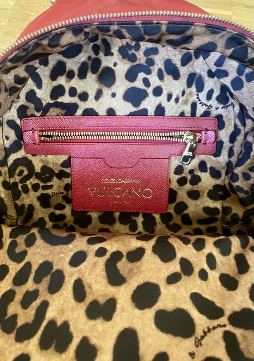 Dolce & Gabbana Sacs & sacs à dos: Dolce & Gabbana VULCANO - Sac à dos rouge – D'occasion à Genève par MonCheriBibi 4