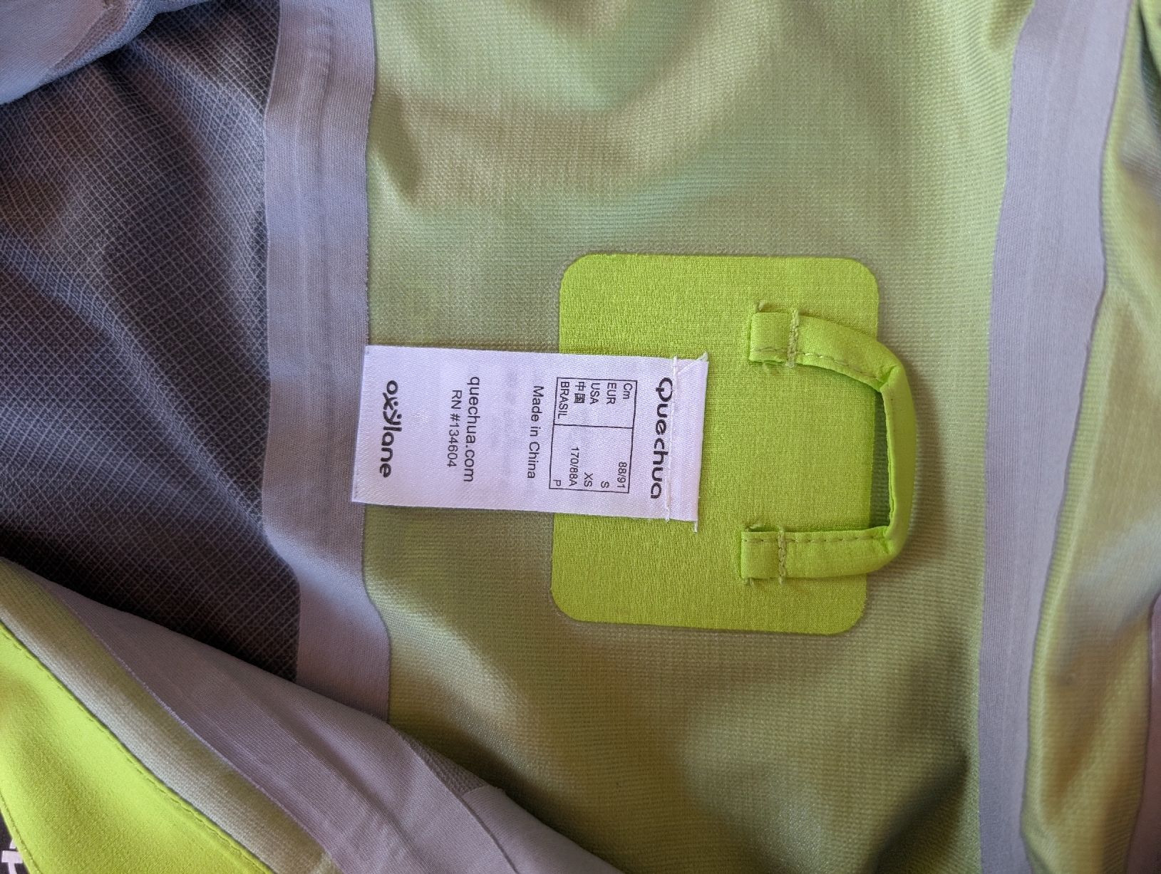 Decathlon Giacche: Veste coupe vent Quechua – Nuovo (secondo la descrizione) da Blignou (Ayent) venduto da dyl_yxb5 3