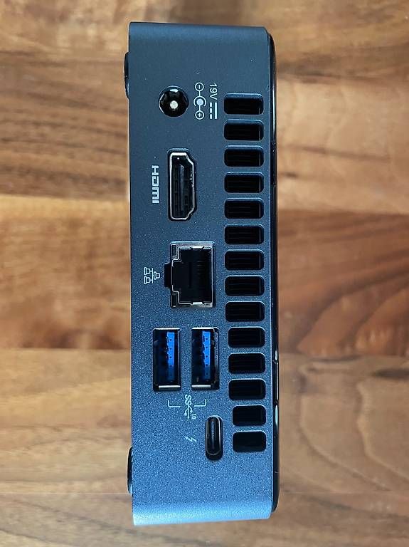 Intel PCs: Intel NUC i5-8259U – D'occasion à Schötz par Tech_Shop 2