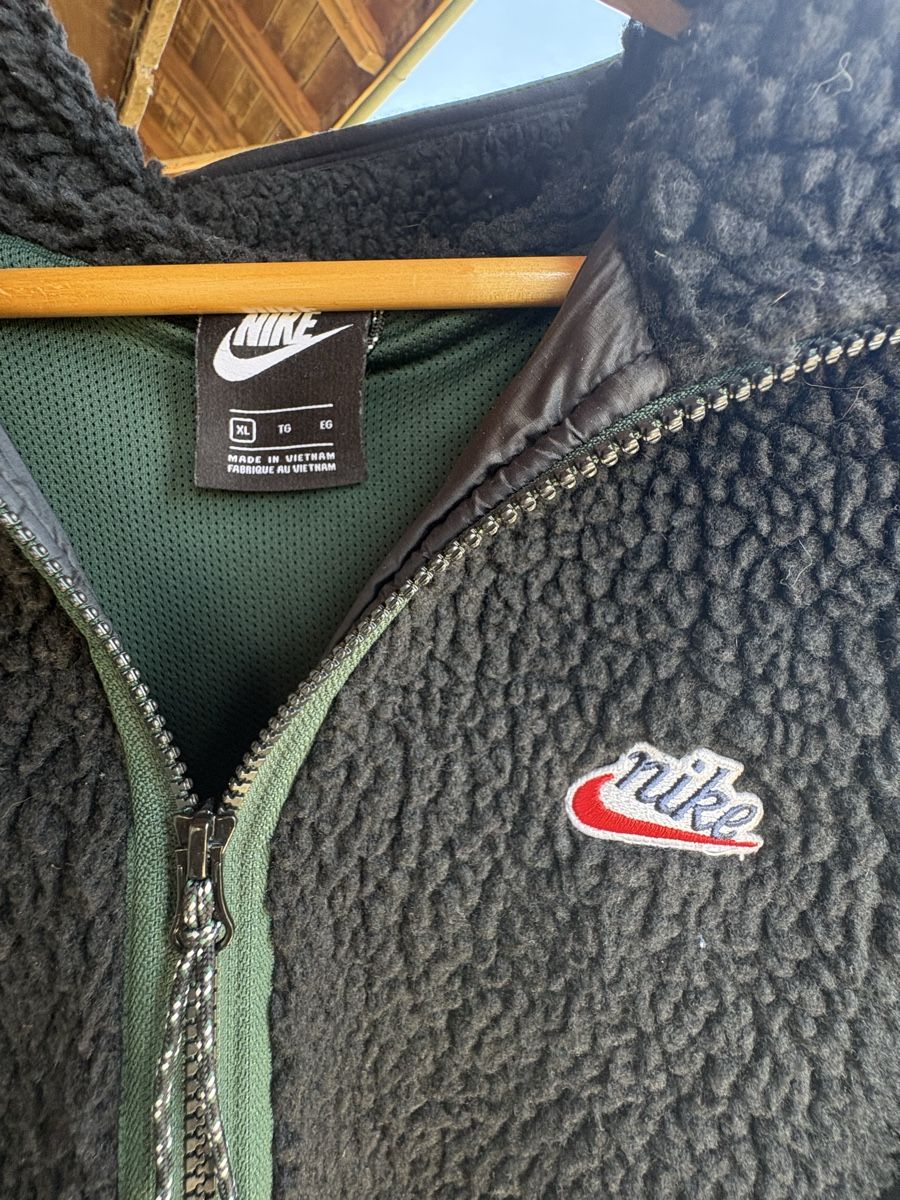 Nike Vestes: Nike sportswear fleece – Neuf (Voir description) à Belpberg par mes_55s8 3