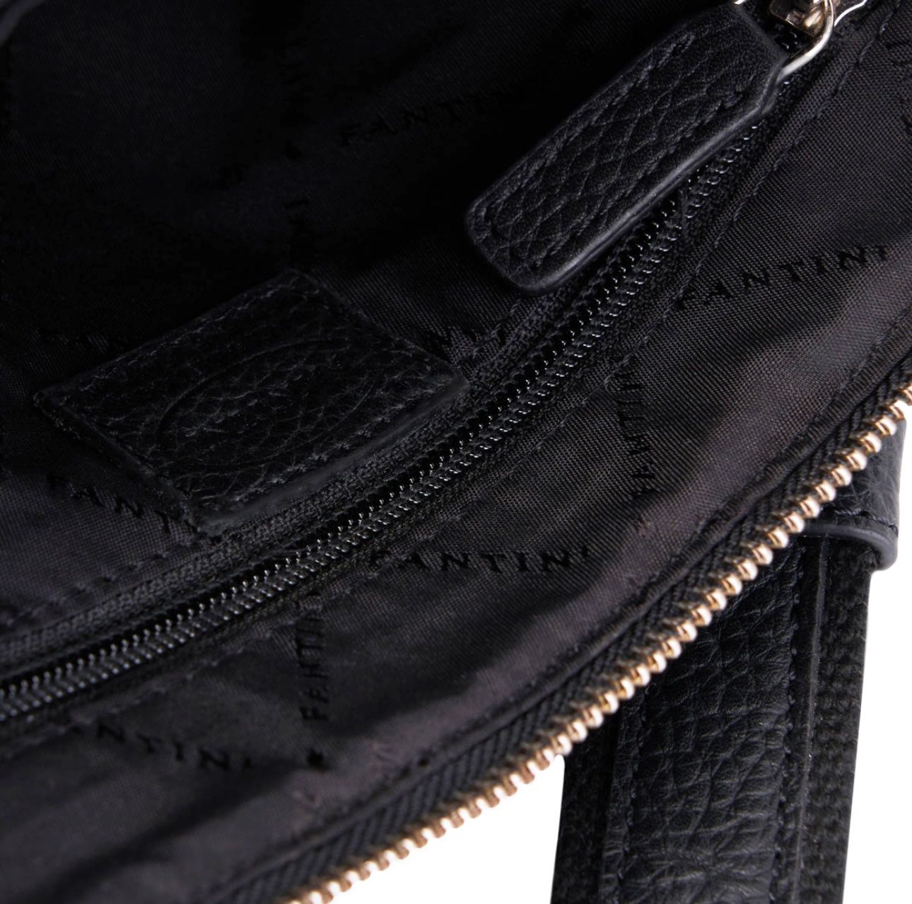 Taschen: Teseo-Ledertasche - Schwarz – Neu und originalverpackt aus Wittenbach von bes_k8vr 2