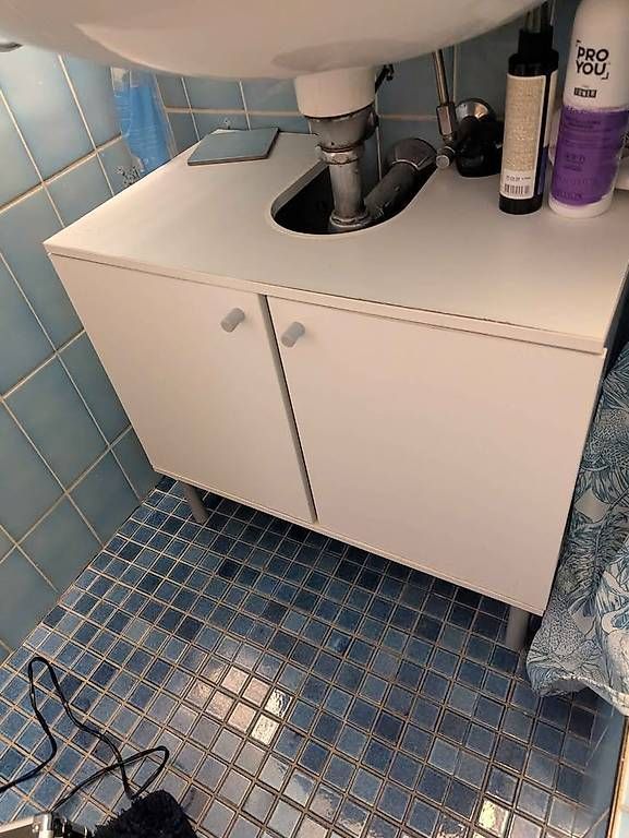 Ikea Armadietti a specchio: Armoire de toilette – Usato da Ardon venduto da mik_9m56