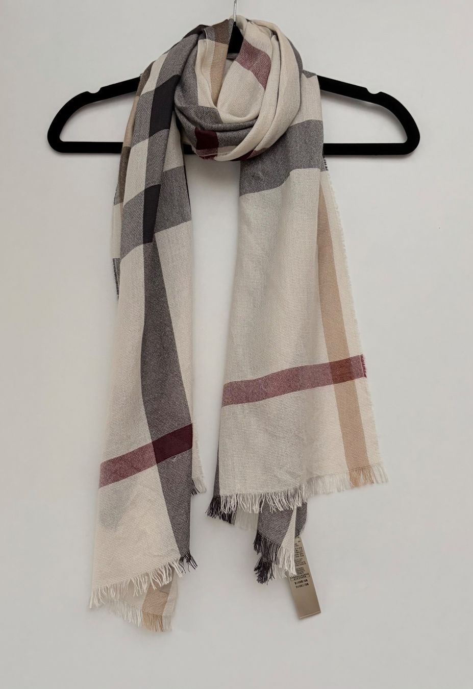 Burberry Foulards & écharpes: Burberry Seide / Kaschmir Schal – D'occasion à Unterägeri par Jutka_04 9