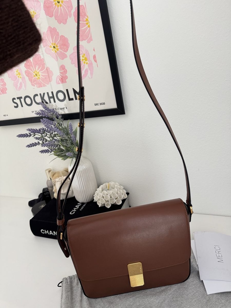 Taschen für Damen: Atelier Auguste  – Gebraucht aus Aarau Rohr von ash_m7hq 3
