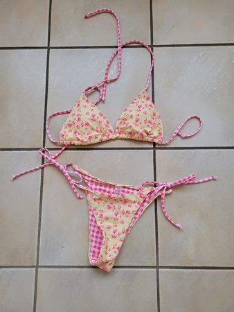 Neues Bikini Grösse M