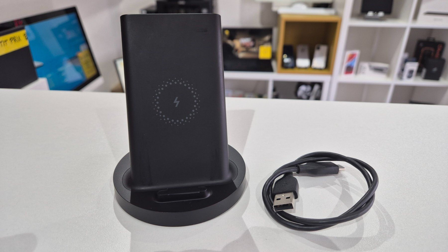 Xiaomi Caricabatterie: Xiaomi Mi Wireless Charging Stand – Usato da Chatel-St-Denis venduto da Teck7