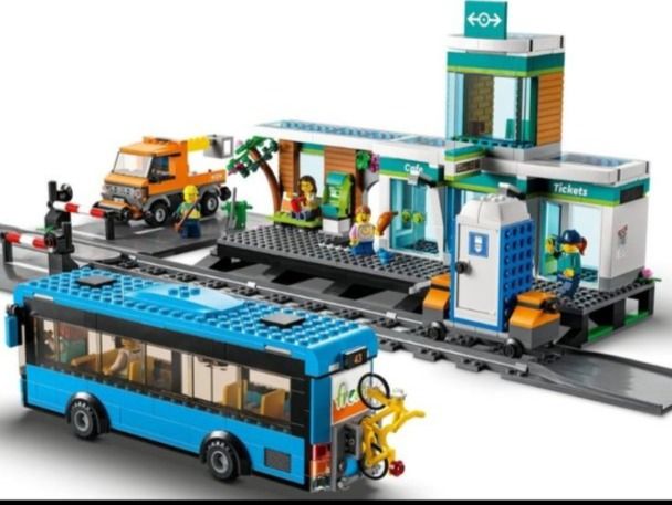 Lego Giocattoli: LEGO City 60335 Bahnhof Bus – Nuovo e nell'imballaggio originale da Abtwil AG venduto da kidimagic1 8