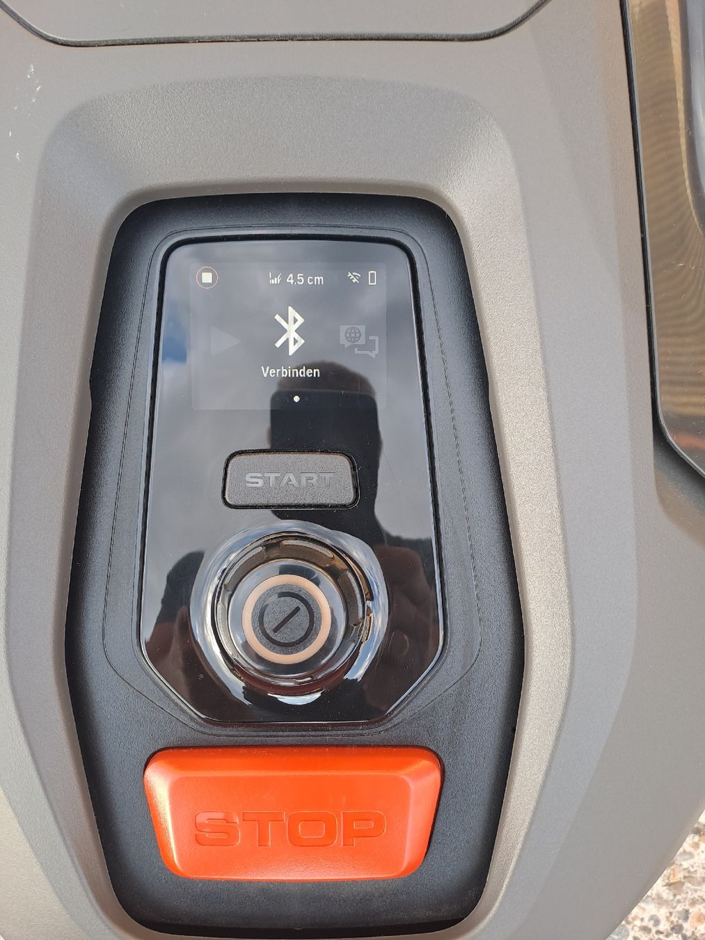 Husqvarna Tagliaerba: Husqvarna Automower 305 E Nera – Nuovo (secondo la descrizione) da Gossau SG venduto da MX450 5