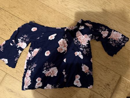 Damenbluse Chicoree floral Grösse XS guter Zustand