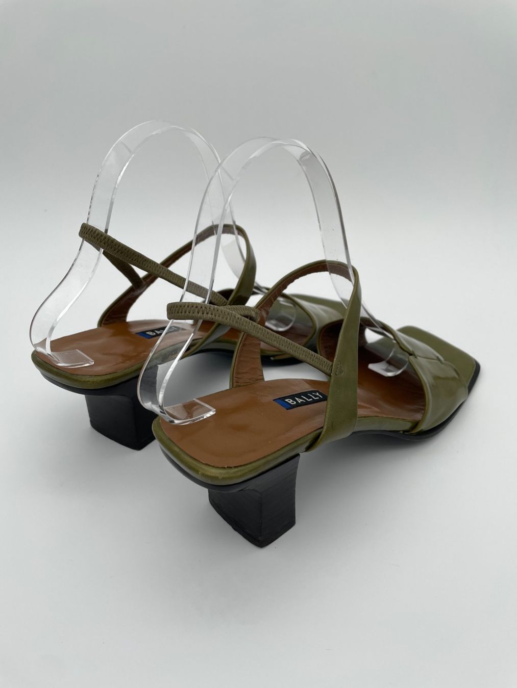 Bally Scarpe da donna: Bally Vintage Square Toe Slingback EU 40.5 Grün – Usato da Zürich venduto da shoe_shop 3