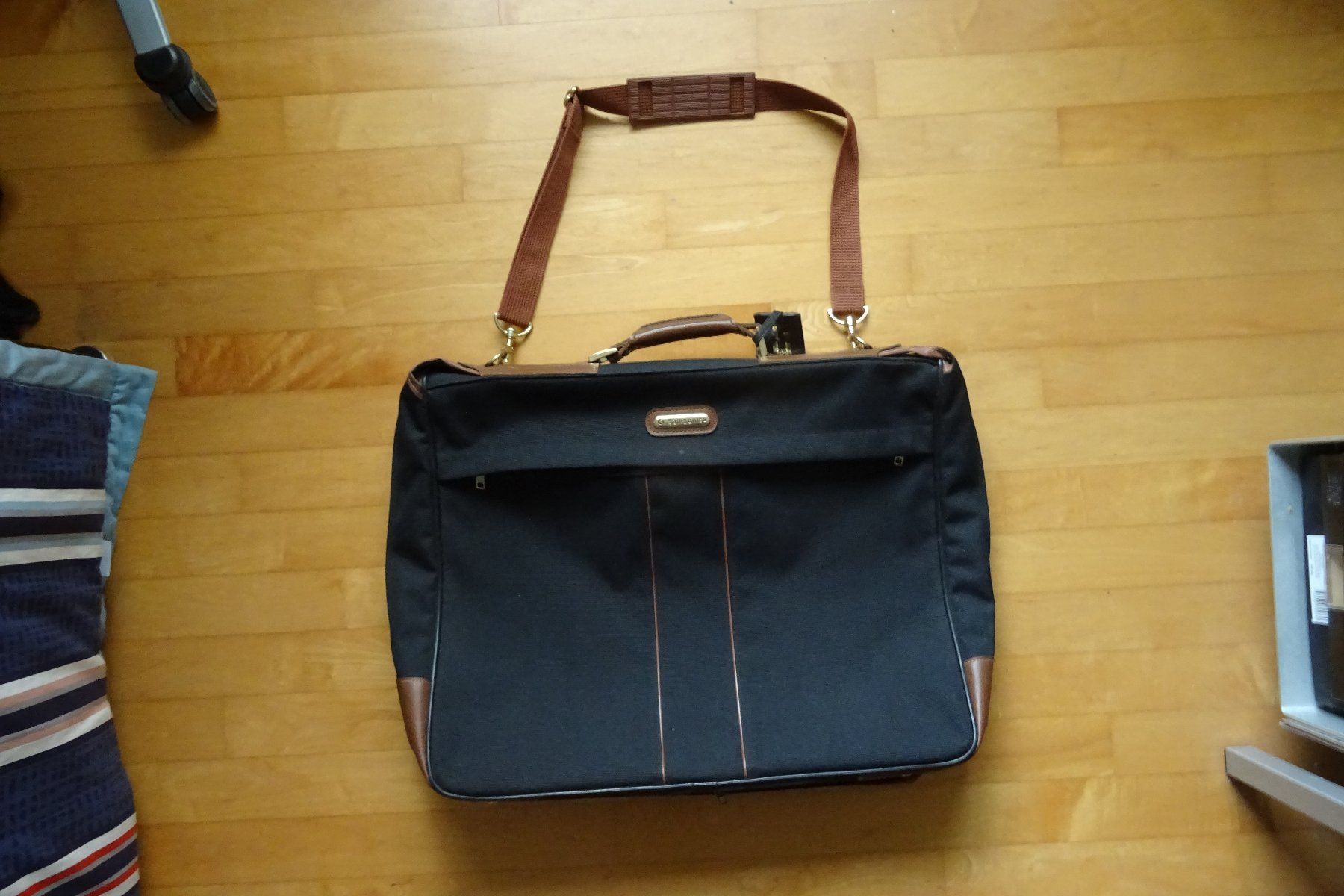 Samsonite Valises de voyage: Reise Kleidersack – D'occasion à Zürich par hmu01
