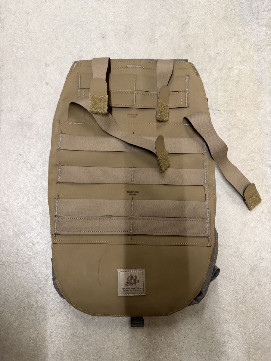 Rucksäcke: Mayflower Assault Back Panel – MOLLE – Gebraucht aus Seengen von dan_h9dw 1