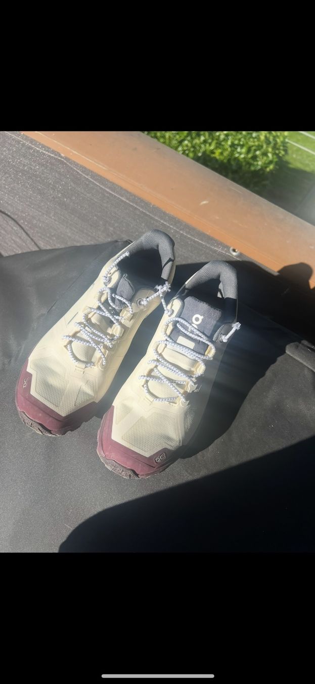 On Scarpe da donna: On schuhe – Usato da Möhlin venduto da sar_xn6j 1