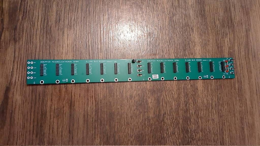 Doepfer Strumenti musicali: Doepfer Bus Board – Nuovo (secondo la descrizione) da Vevey venduto da OddEcho 1