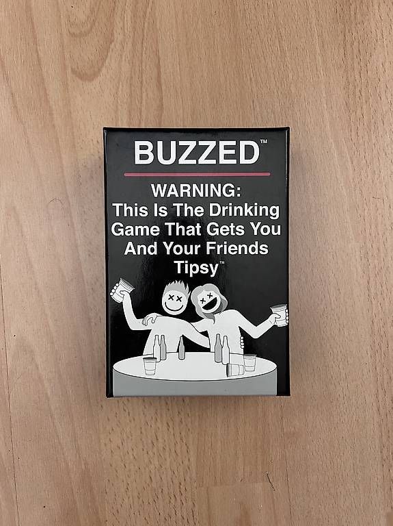 Spiele: Buzzed Trinkspiel – Gebraucht aus Basel von tsulih