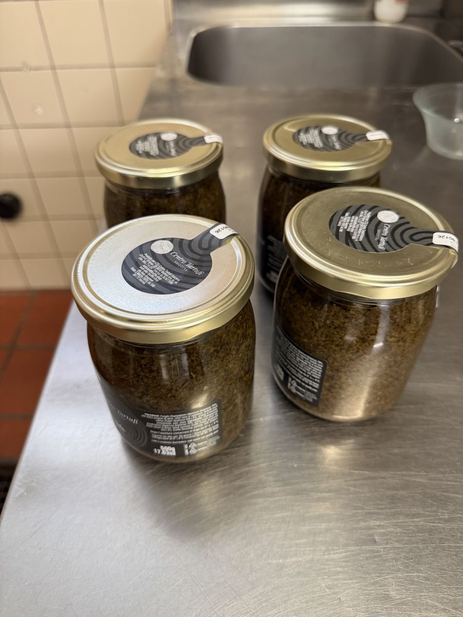 Cibi & Specialità: 4 Gläser Trüffelpaste "Tartufata" – Nuovo e nell'imballaggio originale da Muttenz venduto da Luigi_4133 3