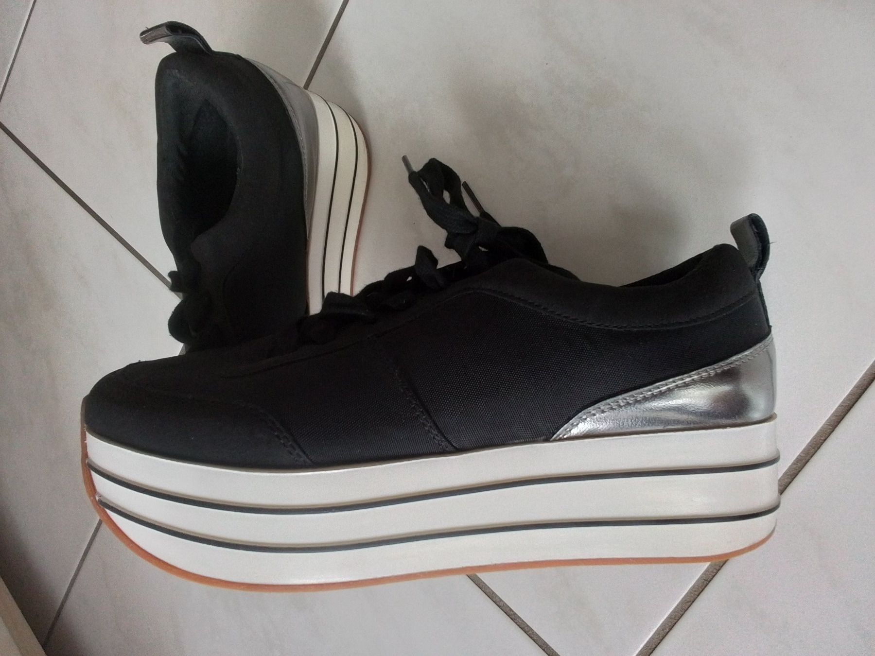 Zara Scarpe da donna: Zara Basic Schuh 40 – Nuovo (secondo la descrizione) da Heimberg venduto da sunny1970