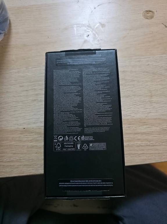 Handys / Smartphones: SAMSUNG GALAXY S23 ULTRA – Gebraucht aus Vevey von Puv_6cxv 3