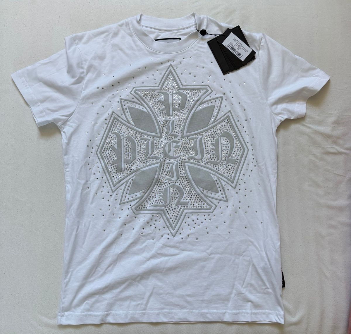 Philipp Plein T-shirt: Philipp Plein T-Shirt L – Nuovo e nell'imballaggio originale da Erlinsbach venduto da L.S..