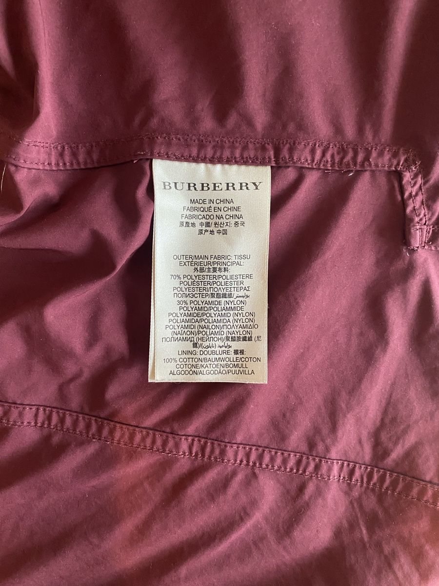Burberry Jacken: Burberry Brit Übergangsjacke, bordeauxrot – Gebraucht aus Lugano von mariavenezia 7
