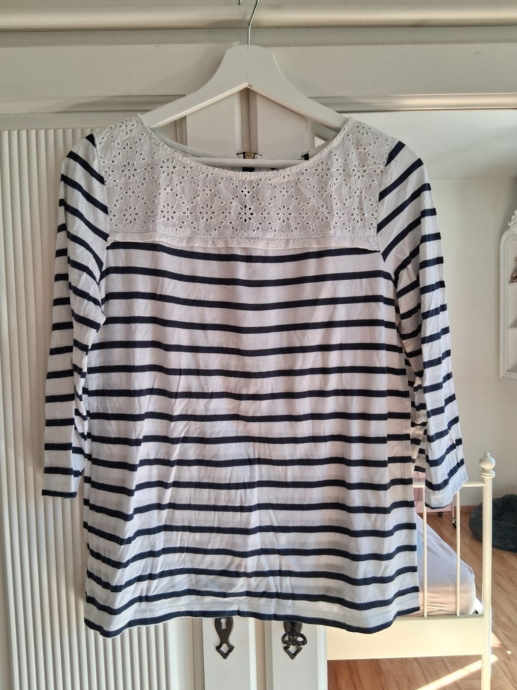 Lotti di vestiti: Lot de vêtements – Usato da Bienne venduto da TeddySparrow 6