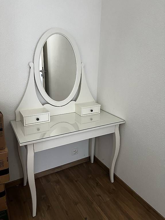 Ikea Schminktische: Coiffeuse – Gebraucht aus Chénens von charlotte_vnc
