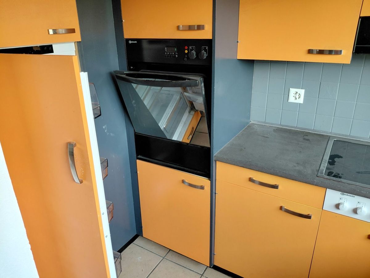 Komplettküchen: Cuisine a débarrasser – Gebraucht aus Moutier von bhouriet 1