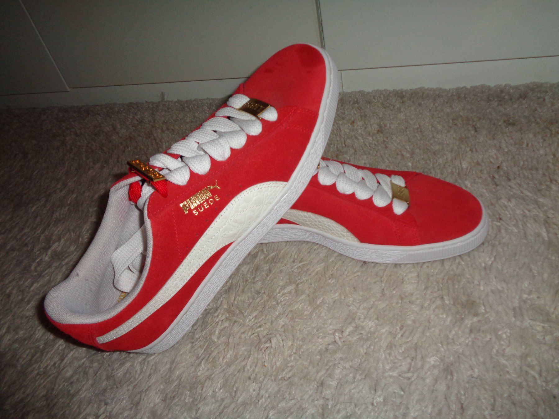 Puma Scarpe da uomo: *** Herren Sneackers *** / Puma Suede / Rot / Neu – Nuovo (secondo la descrizione) da Othmarsingen venduto da Leuchtturmlady 3