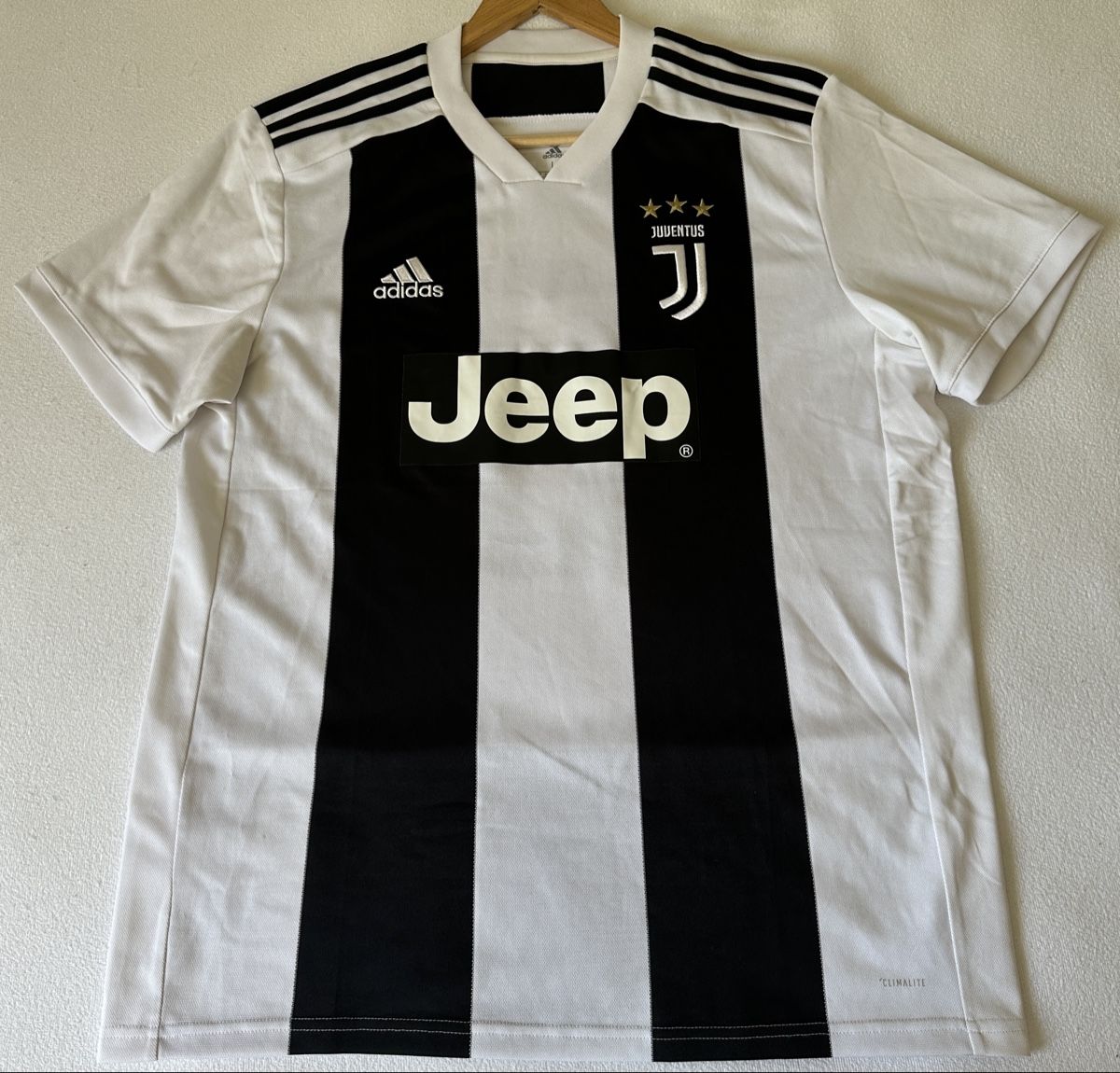 Juventus Canottiere & Pantaloni: Juventus trikot G L original – Usato da Maienfeld venduto da tobeyl2020 2