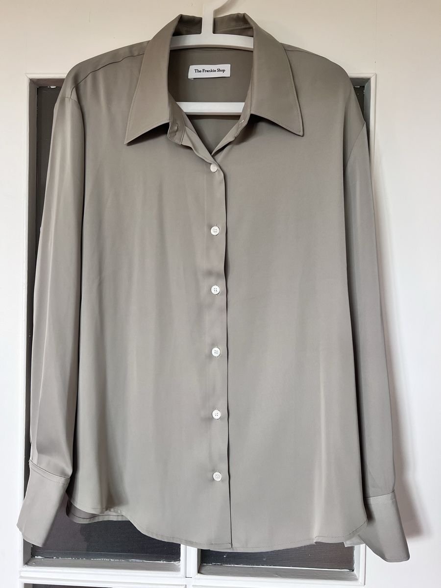 Camicette: Bluse von The Frankie Shop – Usato da Zürich venduto da apartemento 1