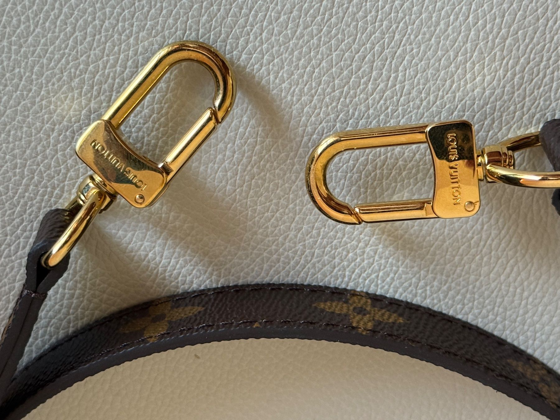 Louis Vuitton Borse da donna: LOUIS VUITTON METIS Bag – Nuovo (secondo la descrizione) da Zollikon venduto da sba_5tf2 7