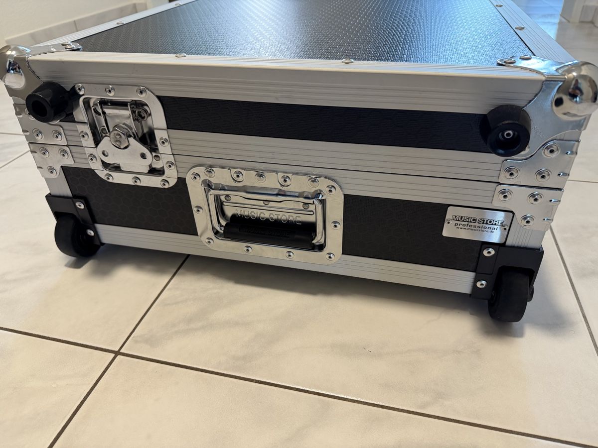 Reisekoffer: Flight Case Transportbox DJ Equipment CDJ/DJM – Gebraucht aus Bellach von Seidenglanz 4
