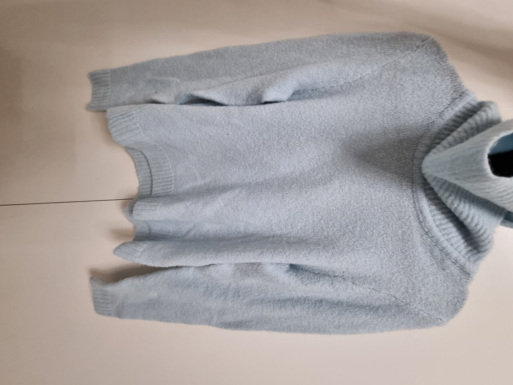 Pullover & Sweatshirts: Hellblauer Rollkragen Pullover Gr XS – Gebraucht aus Bassersdorf von Sandy456 2