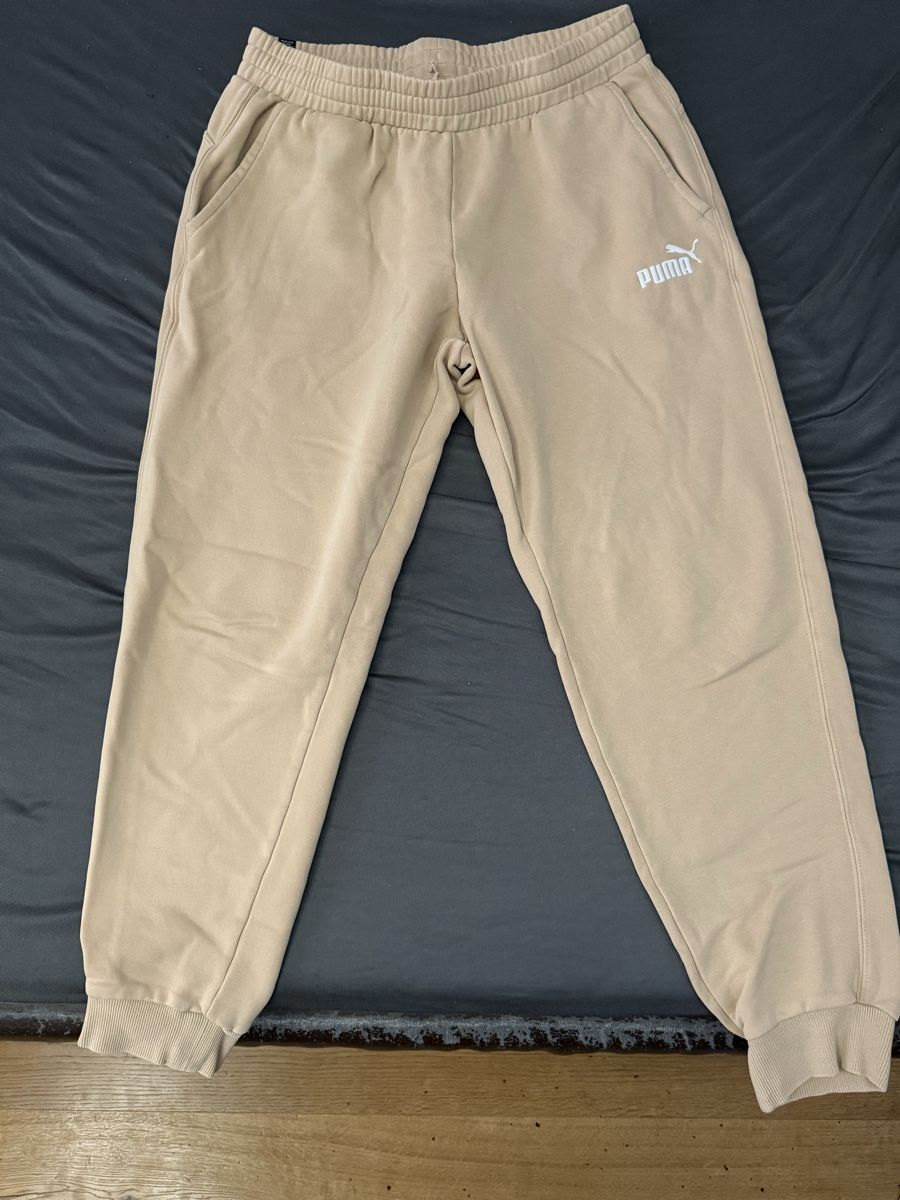 Puma Hosen: Puma Jogginhose L – Gebraucht aus Domat/Ems von kik_8btw