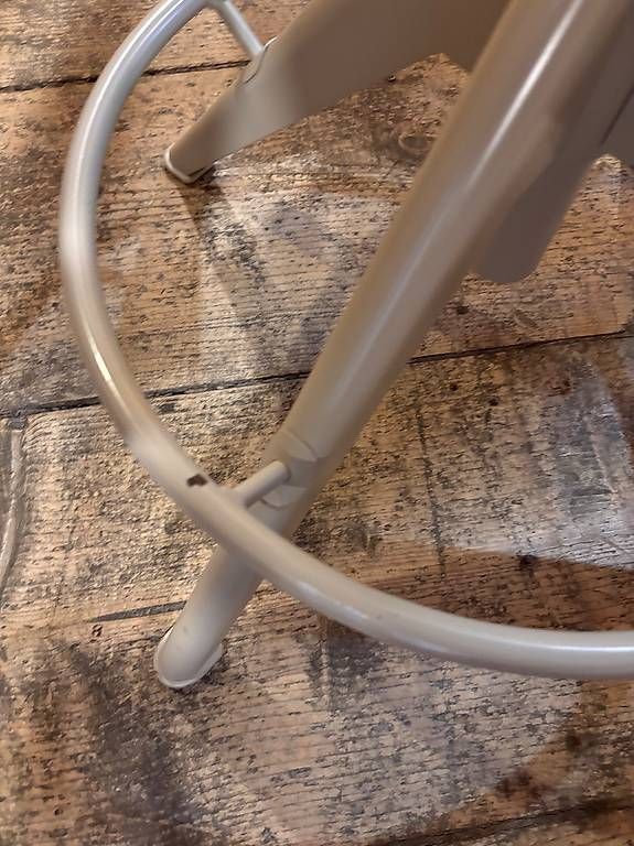 Ikea Sgabelli: IKEA TROLLBERGET Aktiv-Hocker  Echtleder Beige – Usato da Luzern venduto da jen_h292 2