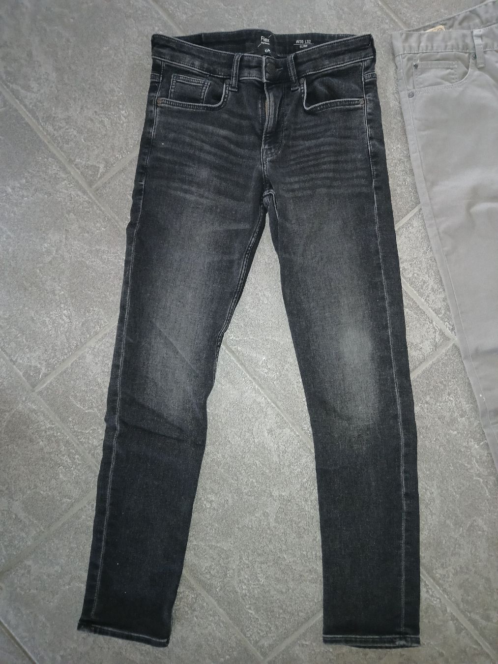 C&A Jeans: jeans 30 / 32 schwarz – Usato da recherswil venduto da papamoll71