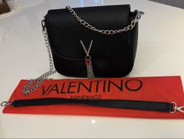 Valentino Tasche – mit Staubbeutel & Kette