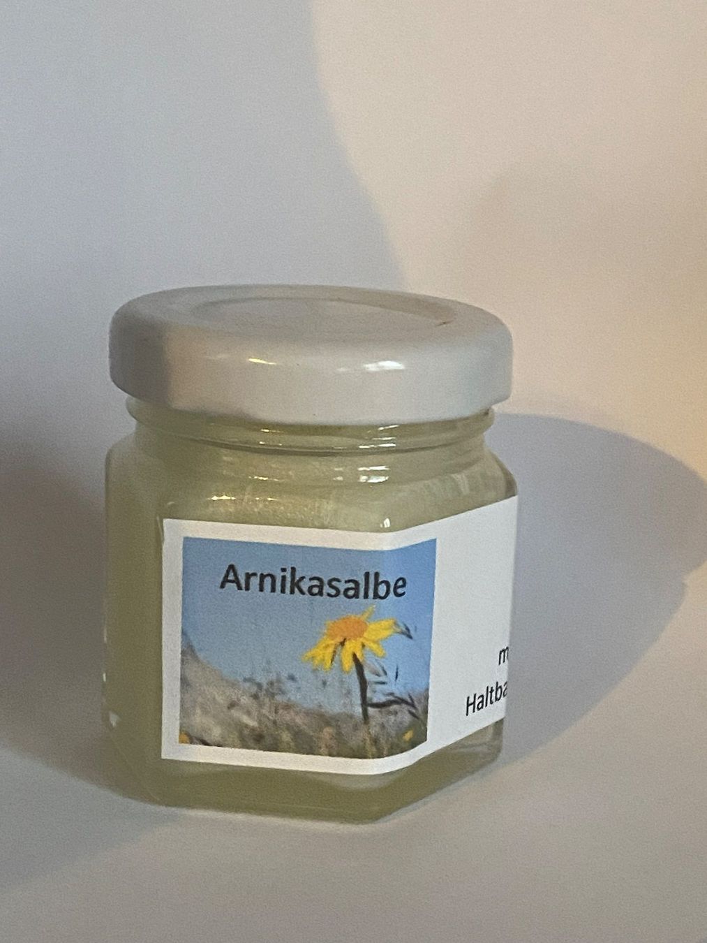 Altro per la cura del corpo: Arnikasalbe – Nuovo (secondo la descrizione) da Valchava venduto da Costainas