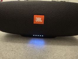 JBL Charge 3 Lautsprecher schwarz, guter Zustand