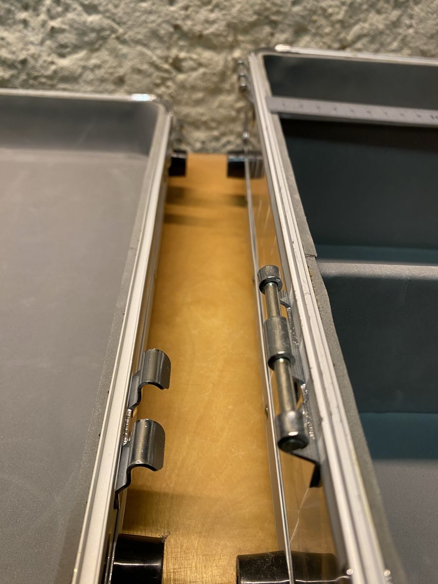 Valigie: Robuster Alukoffer - ideal für Werkzeug oder Equipment – Usato da St.Gallen venduto da kingsamas 6