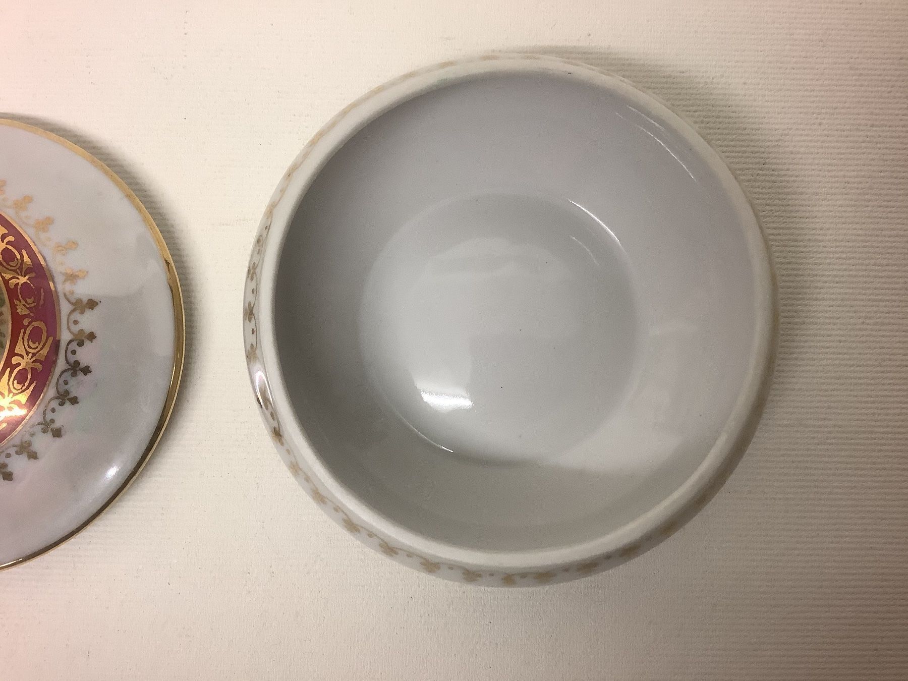 Zuckerdosen: Porzellandose bemalt – Gebraucht aus Zürich von -Panoptikum- 2