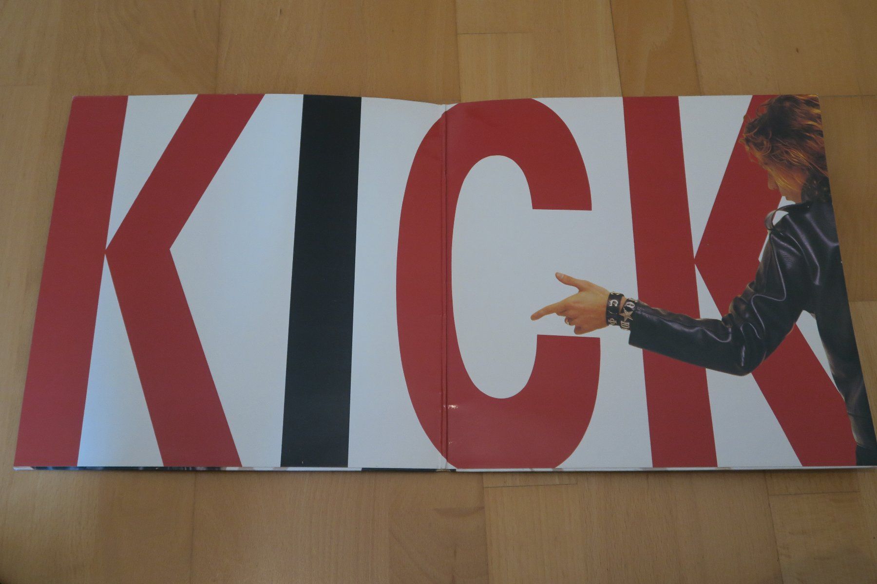 Dischi in vinile: INXS – Kick – Usato da Thun venduto da Karibu70 1