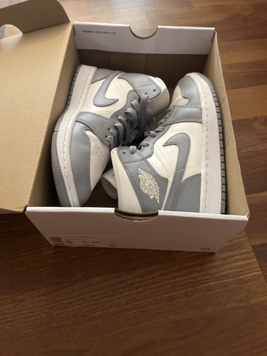 Jordan Chaussures femmes: Air Jordan 1 MID Womans – Neuf (Voir description) à Holderbank SO par ale_5zjc 3
