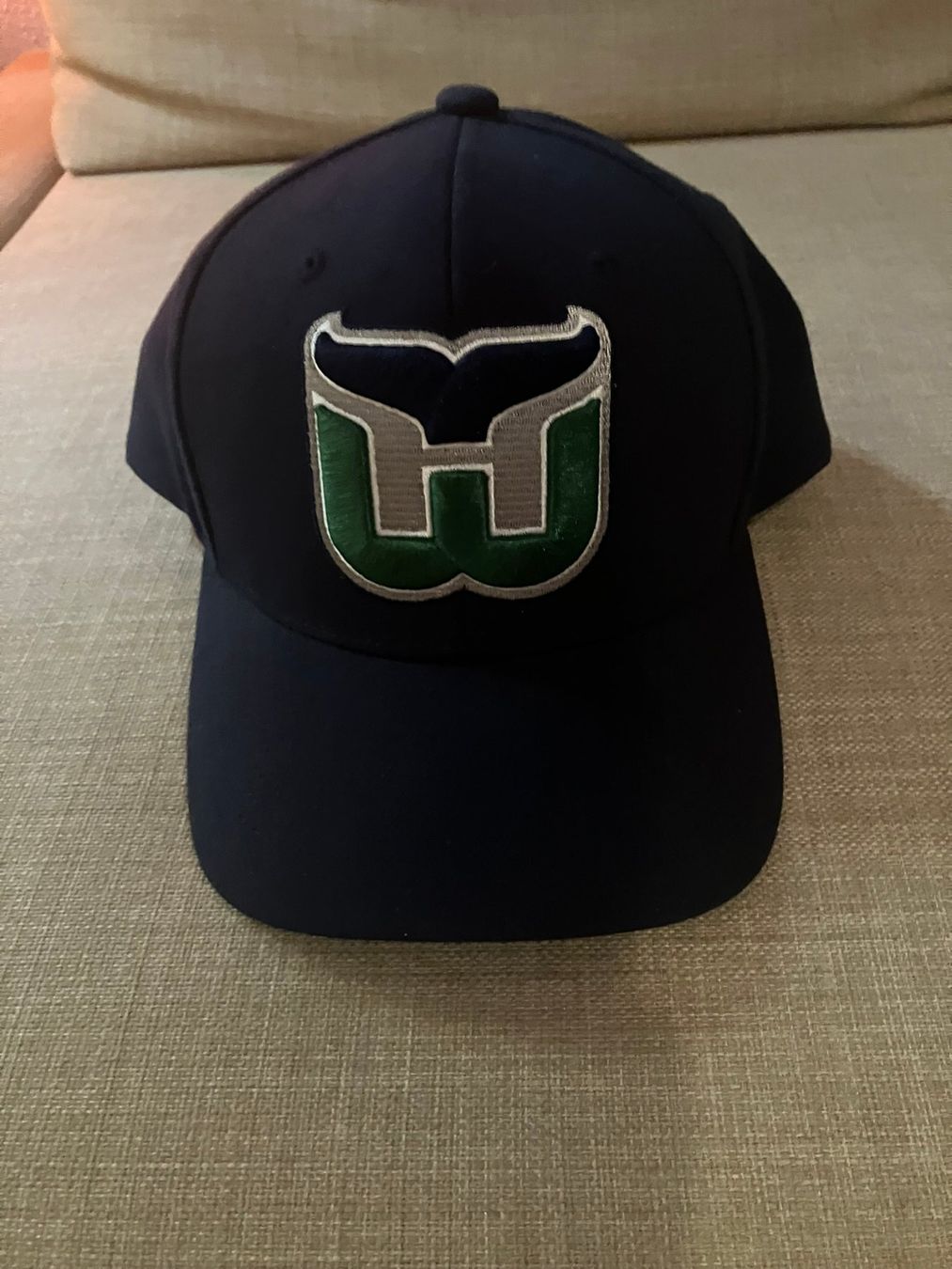 Mitchell & Ness Copricapi, berretti & cappellini: NHL Hartford Whalers Mitchell & Ness Cap – Usato da Winkel venduto da Studi66 2