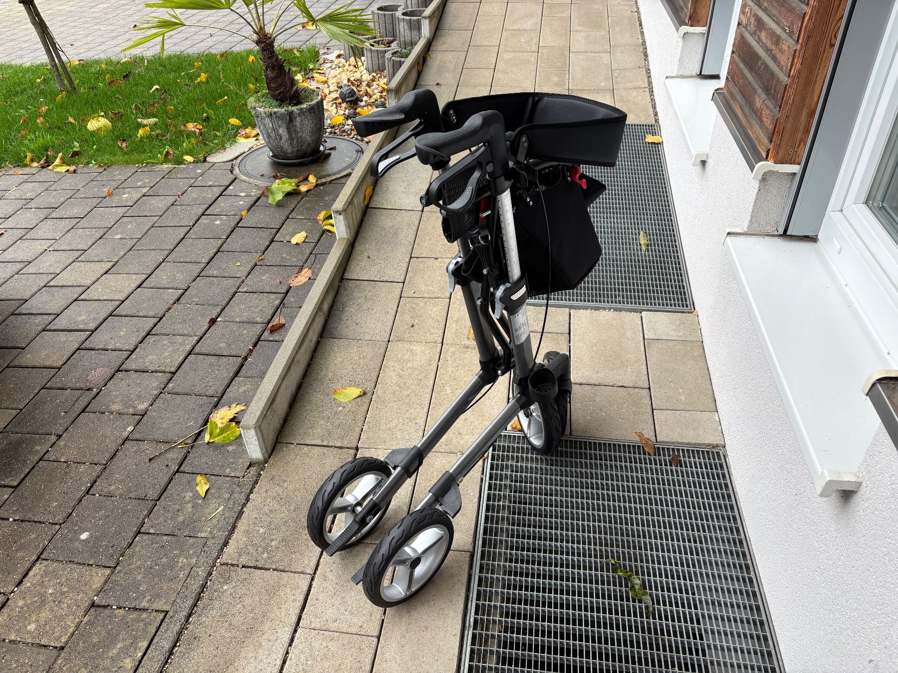 Ausili per la deambulazione: Rollator – Usato da Wilihof venduto da gogoh76 3