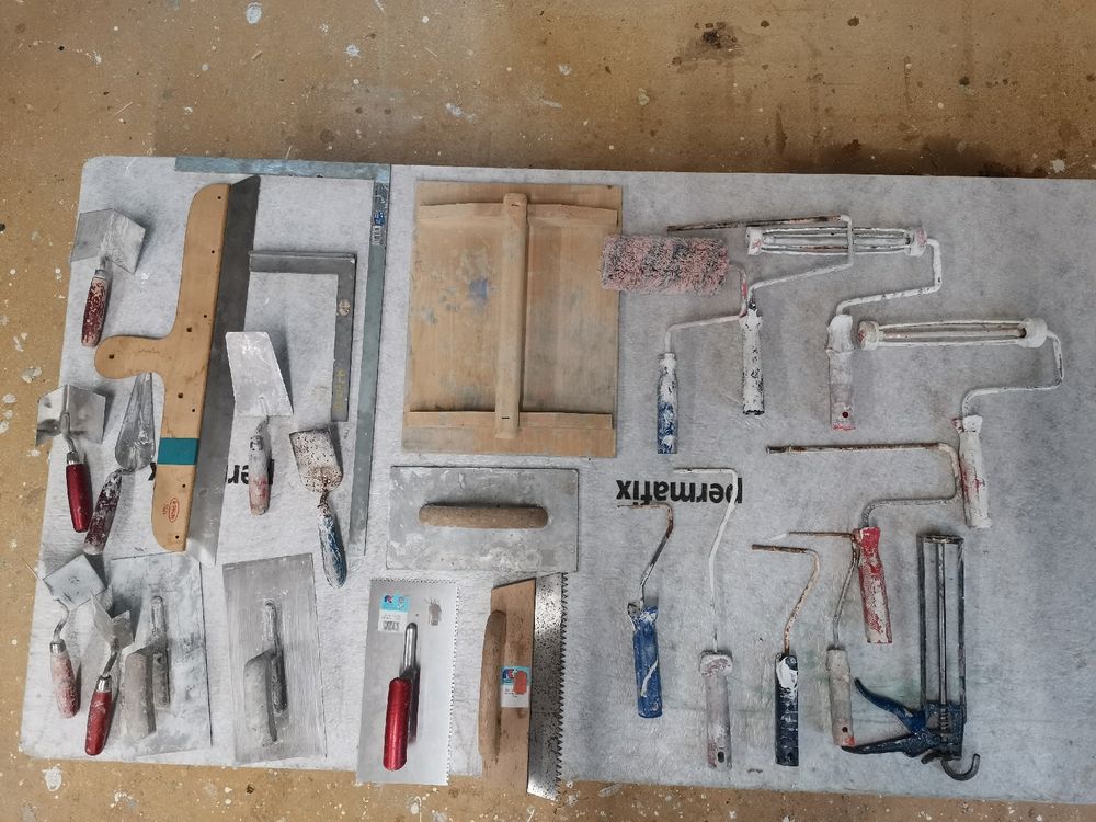 Gipser und Maler Werkzeug (Gebraucht) in Münchenstein für CHF 80 – mit ...