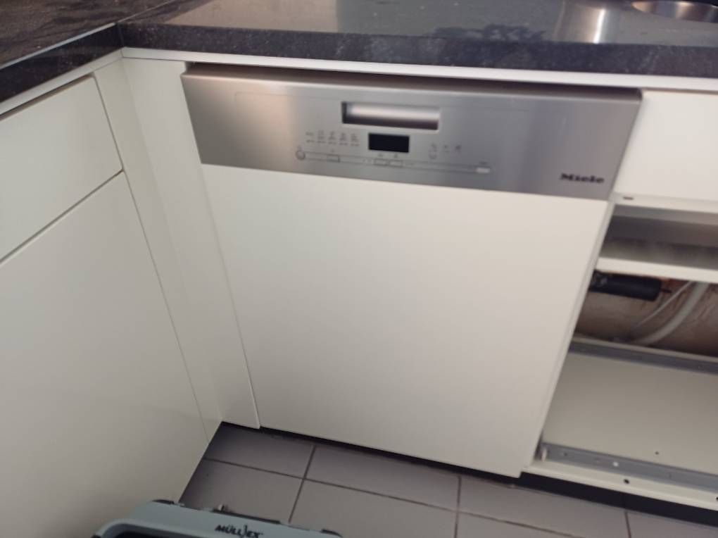 Miele Geschirrspüler: Geschirrspüler Miele G 3625-55 SCi – Gebraucht aus Bassersdorf von liberty04