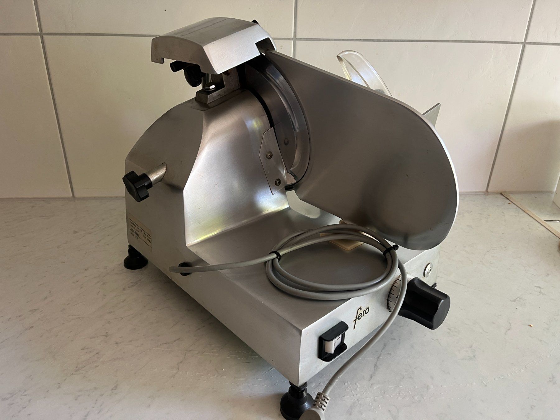 Fero Elettrodomestici da cucina: Aufschnittmaschine Marke "FERO" – Usato da Basel venduto da Paul6548 1