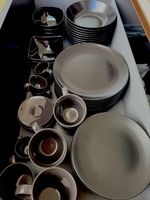 Geschirrset schwarz 63 Teile 